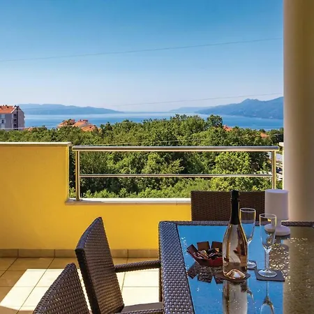 Apartman Nice In W/ Jacuzzi, Wifi And 1 Bedrooms *